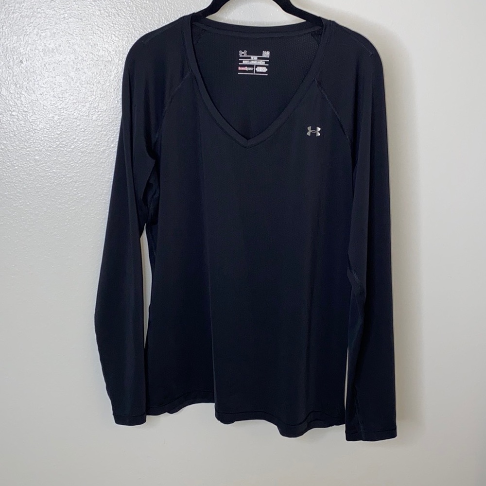 Sz L Heat Gear by Under Armour
